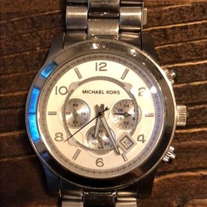 Michael Kors diving watch